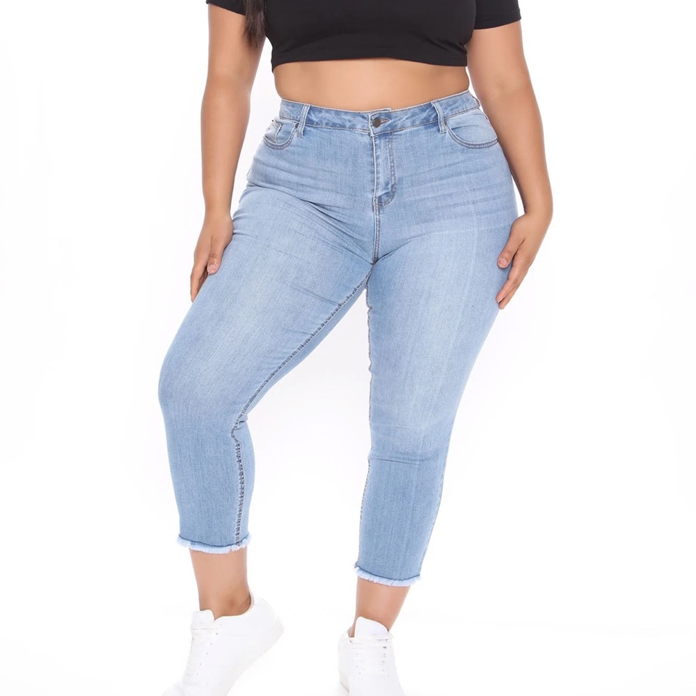 Light Wash Jeans- NEW